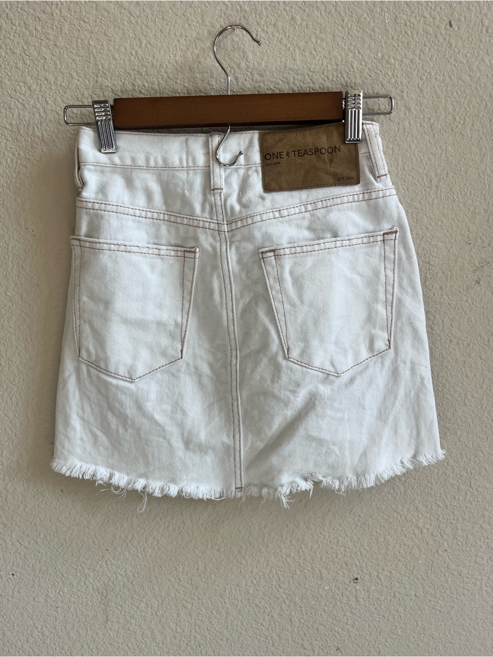 One Teaspoon low waist Mini Denim Skirt - Size 22 - Picture 9 of 9
